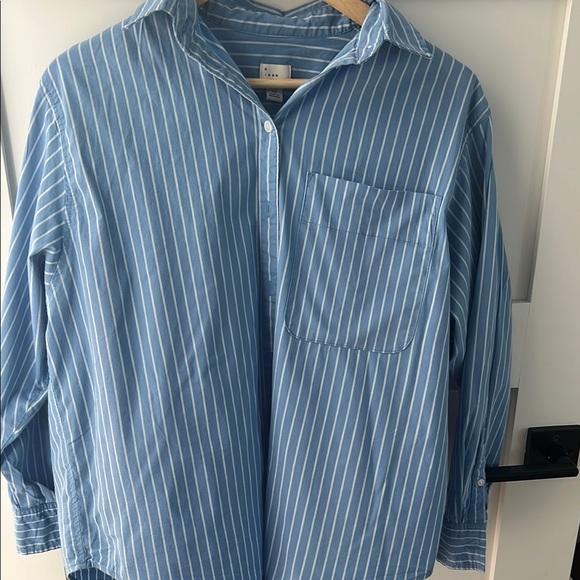 A New Day Blue and White Casual Button Down Shirt - Picture 1 of 7